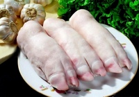 Сколько варить свиные ноги